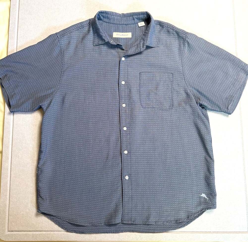 Tommy Bahama Men’s XL Blue Textured Stripe Short Sleeve Button Up Marlin